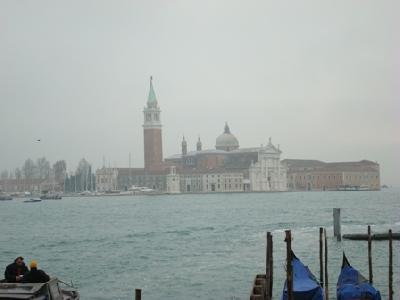 Ao fundo, a ilhota de San Giorgio Maggiore