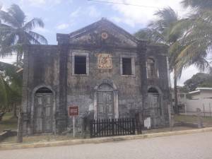 Ruínas da Igreja de São José, na R. Dr. Leopoldino Lins.