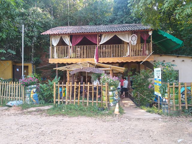 Trilha das Cachoeiras, em Taquaruçu - Tocantins