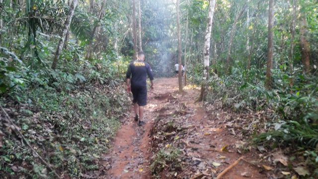 São poucas as subidas e descidas na trilha