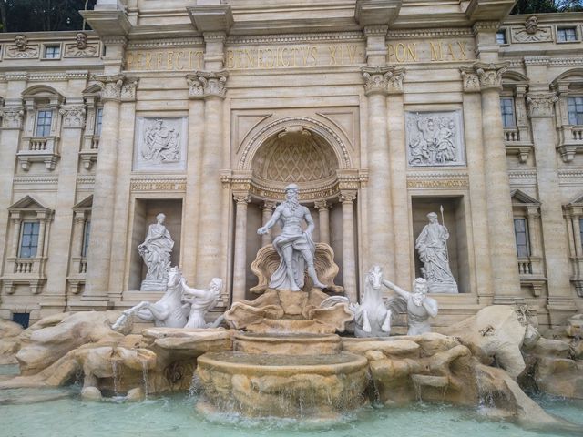 Fontana di Trevi em Serra Negra