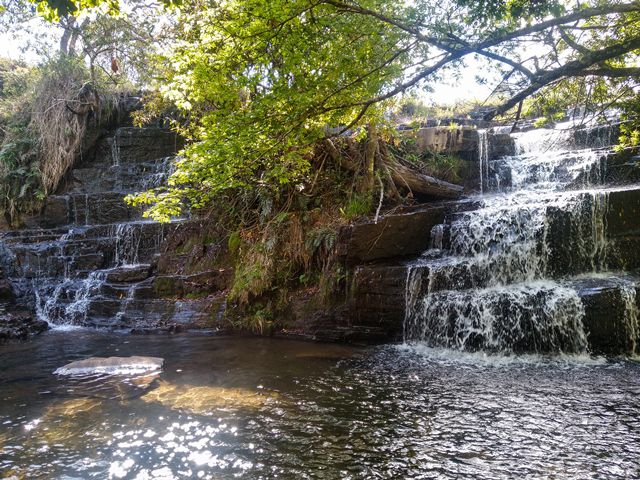 Cachoeira Escondida