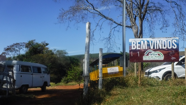 Estacionamento do Parque Serra do Moleque